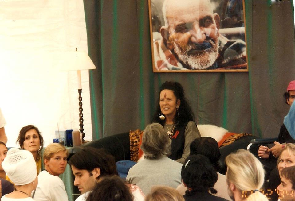 Ma Jaya & Students 1994 Ma Jaya & Students 1994